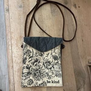 Primitives by Kathy Crossbody Bag “Be Kind” Floral Design Magnetic Flap Lined